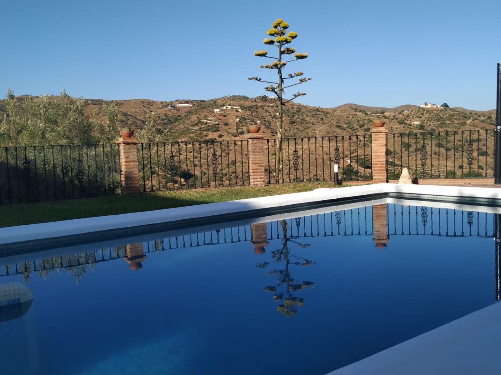 Paraje El Pozo Málaga Exterior foto